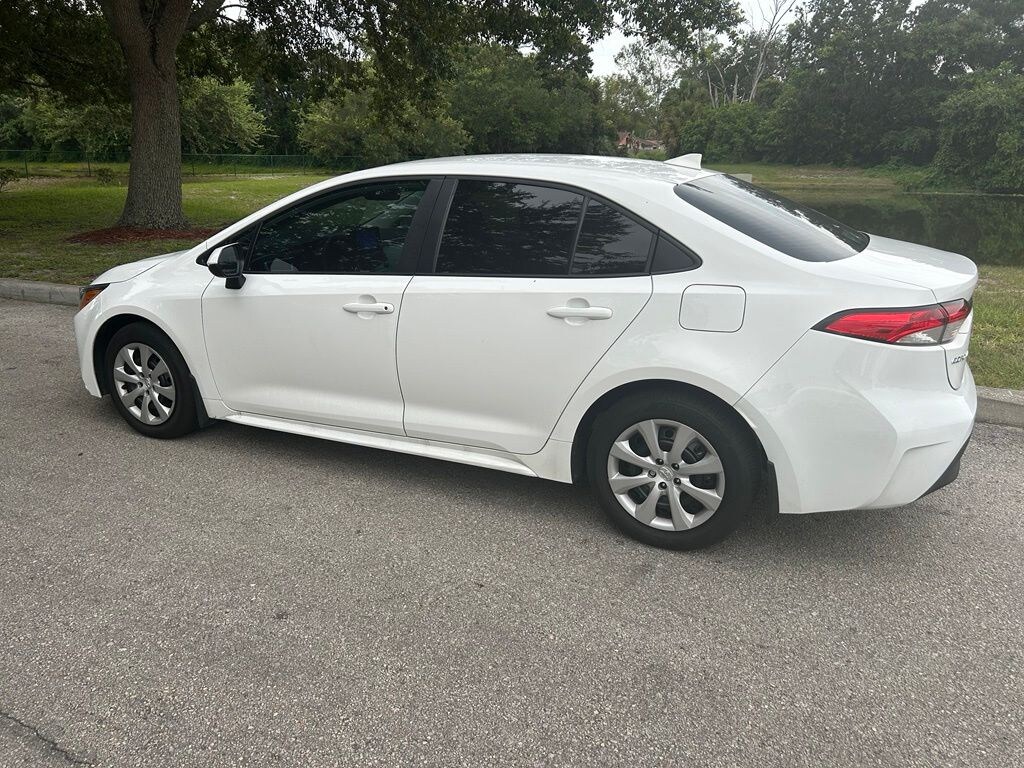 Used 2025 Toyota Corolla LE Sedan