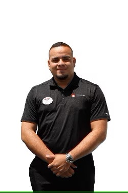 Staff member Luis Herrera from ID_42d364