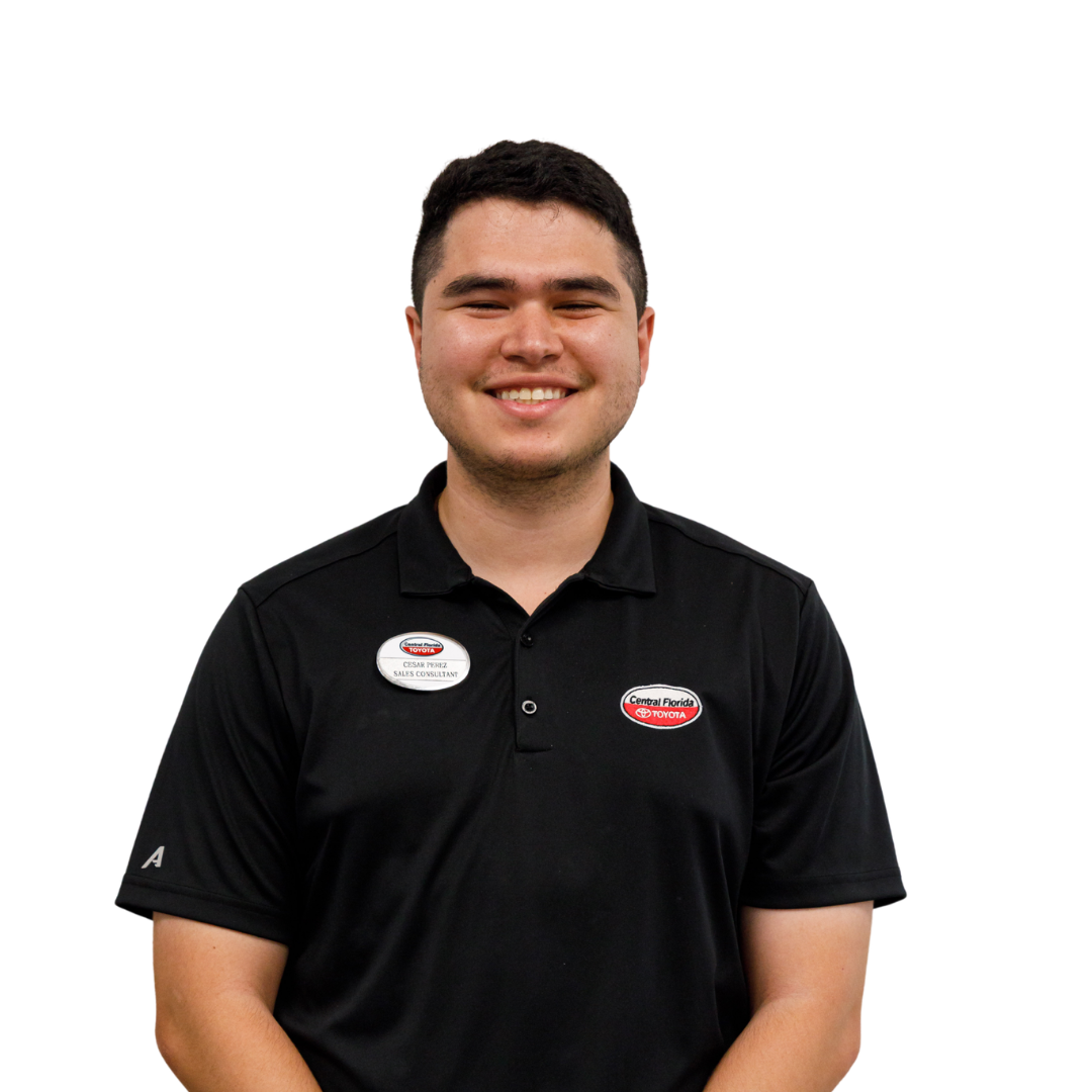 Staff member Cesar Perez from ID_42d364