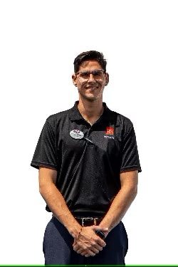 Staff member Carlos Duque from ID_42d364