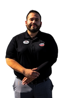 Staff member Alexis Solarte from ID_42d364