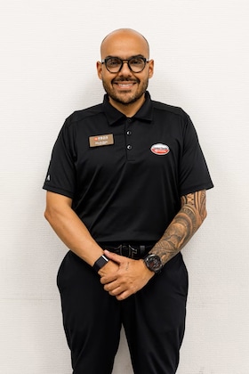 Staff member Elio Di Sisto from ID_42d364