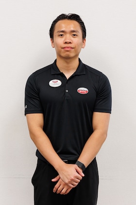 Staff member Leo Ng from ID_42d364