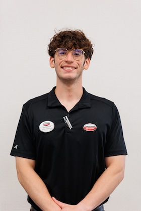 Staff member Alex Becerra from ID_42d364