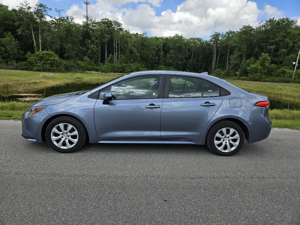 Used 2024 Toyota Corolla LE with VIN 5YFB4MDE4RP080089 for sale in Orlando, FL