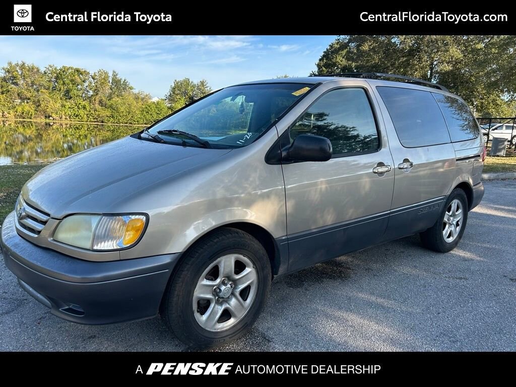 Used 2002 Toyota Sienna LE Van