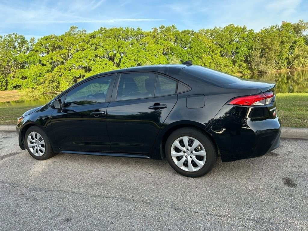 Used 2023 Toyota Corolla LE Sedan