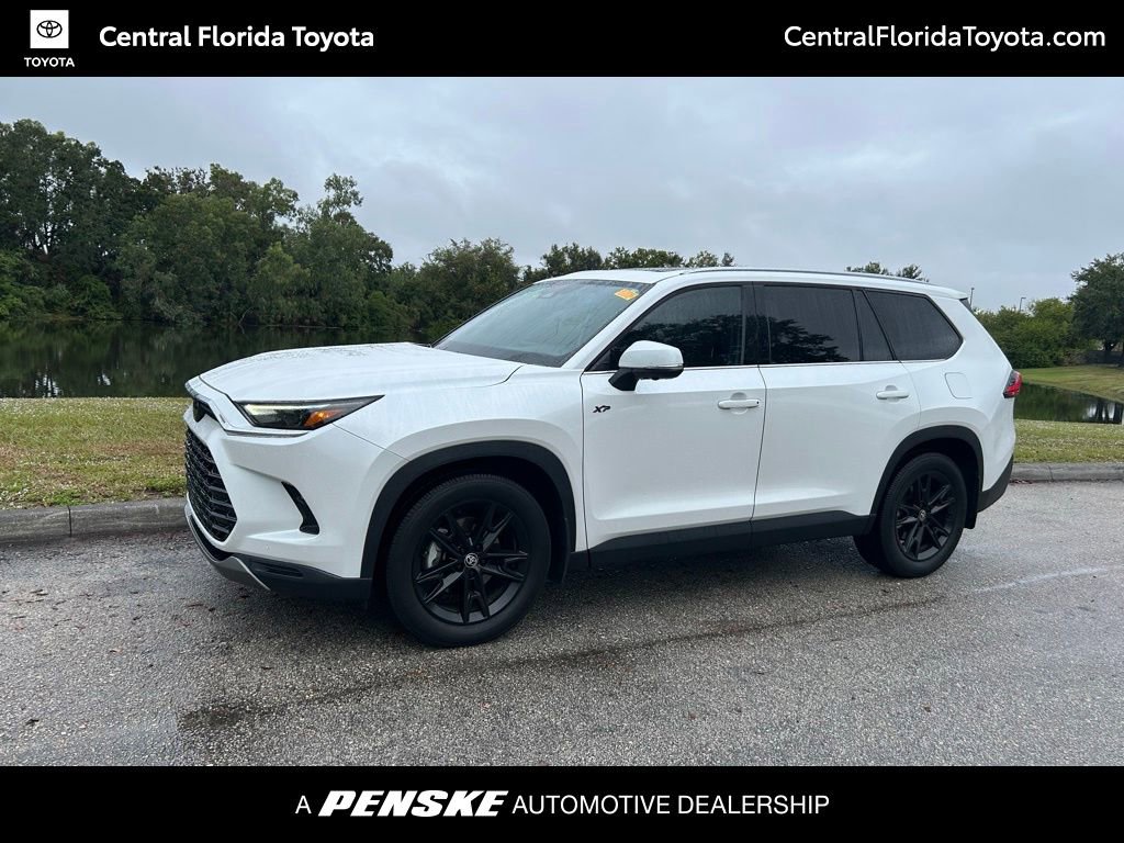 2024 Toyota Grand Highlander Limited's photo