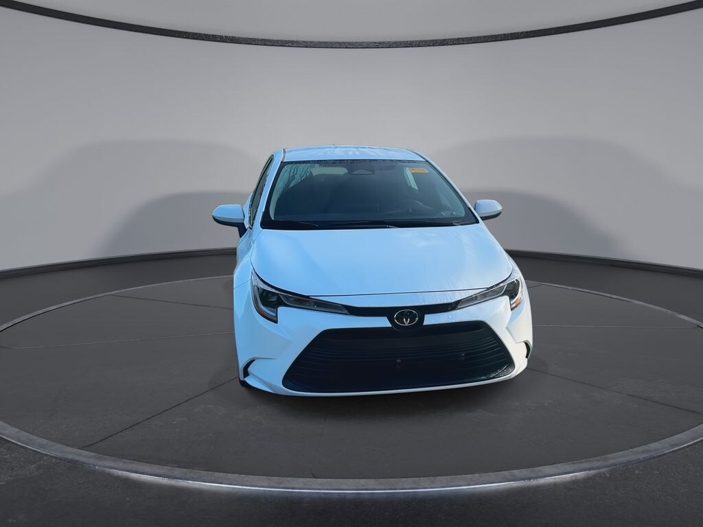 Used 2025 Toyota Corolla LE Sedan