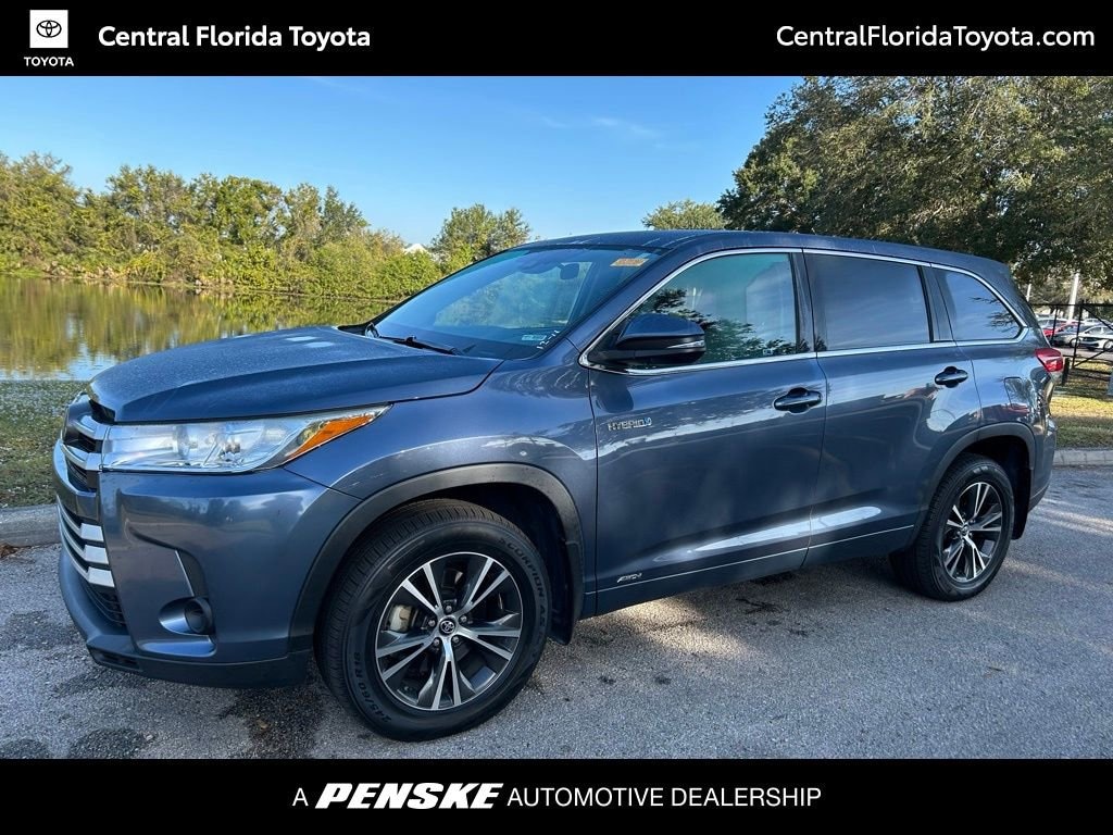 Used 2017 Toyota Highlander Hybrid LE SUV