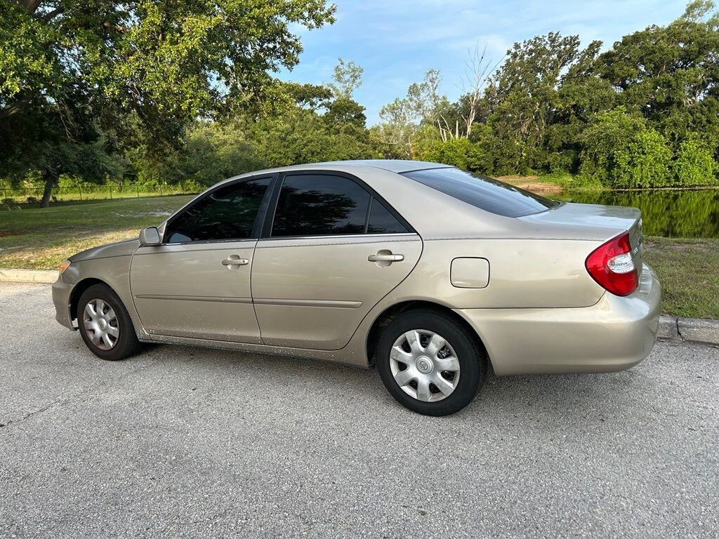 Used 2004 Toyota Camry LE Sedan