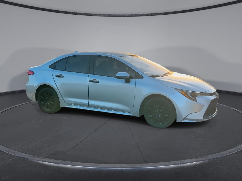 Used 2022 Toyota Corolla LE Sedan