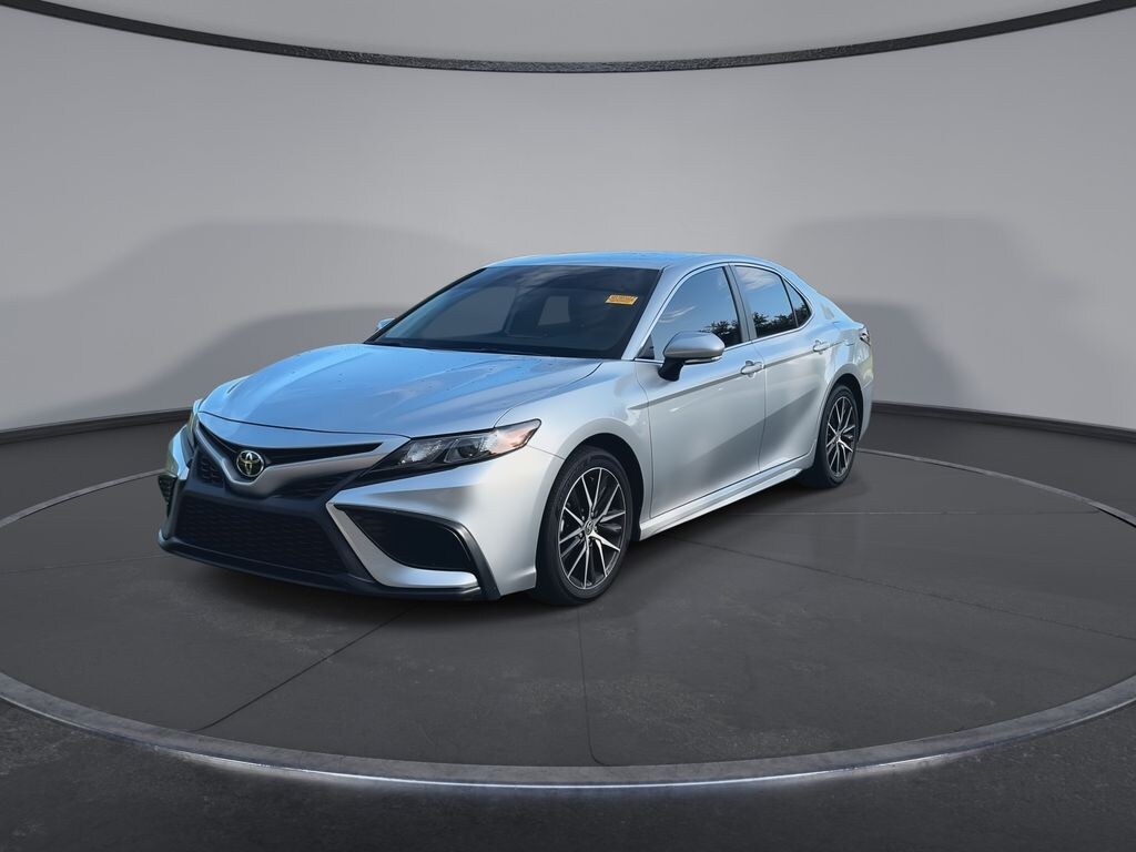 Used 2024 Toyota Camry SE Sedan