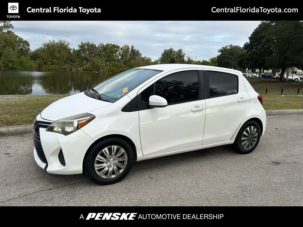 2015 Toyota Yaris L's photo