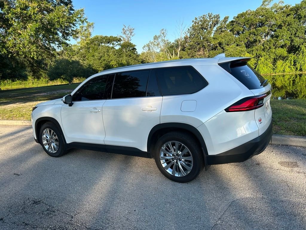 Used 2024 Toyota Grand Highlander Platinum SUV