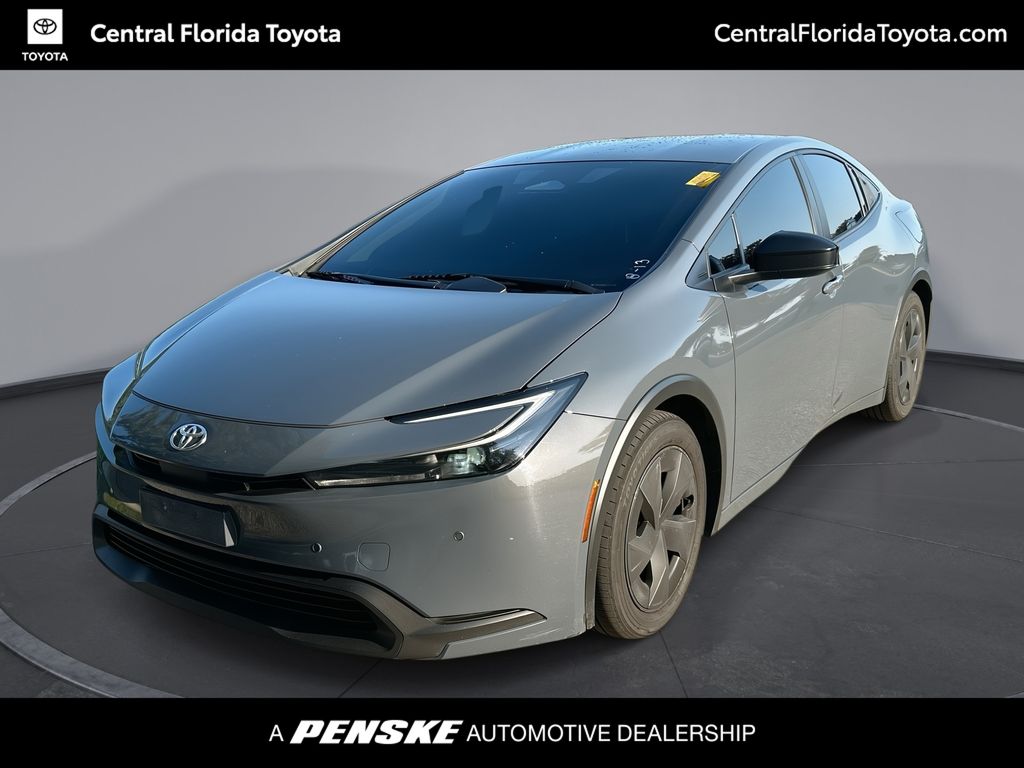 2024 Toyota Prius Hatchback 