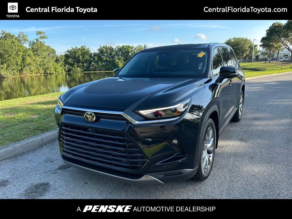 Used 2024 Toyota Grand Highlander Limited SUV