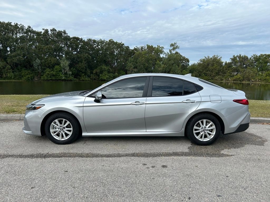 2025 Toyota Camry LE photo 2