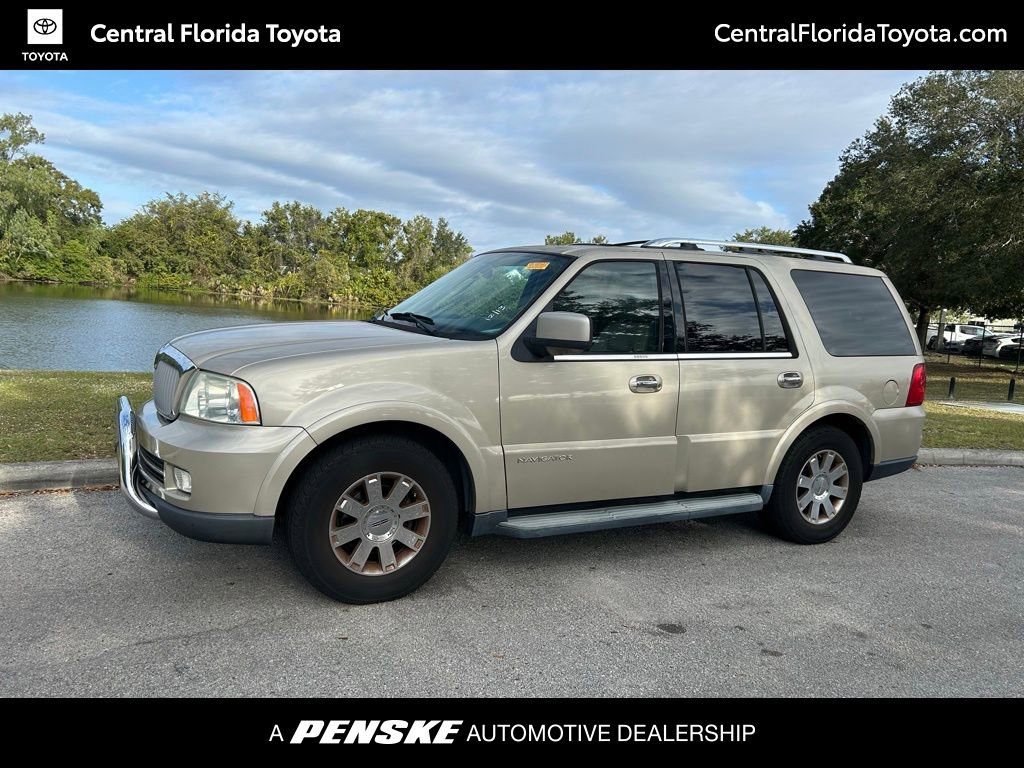 2006 Lincoln Navigator Ultimate's photo