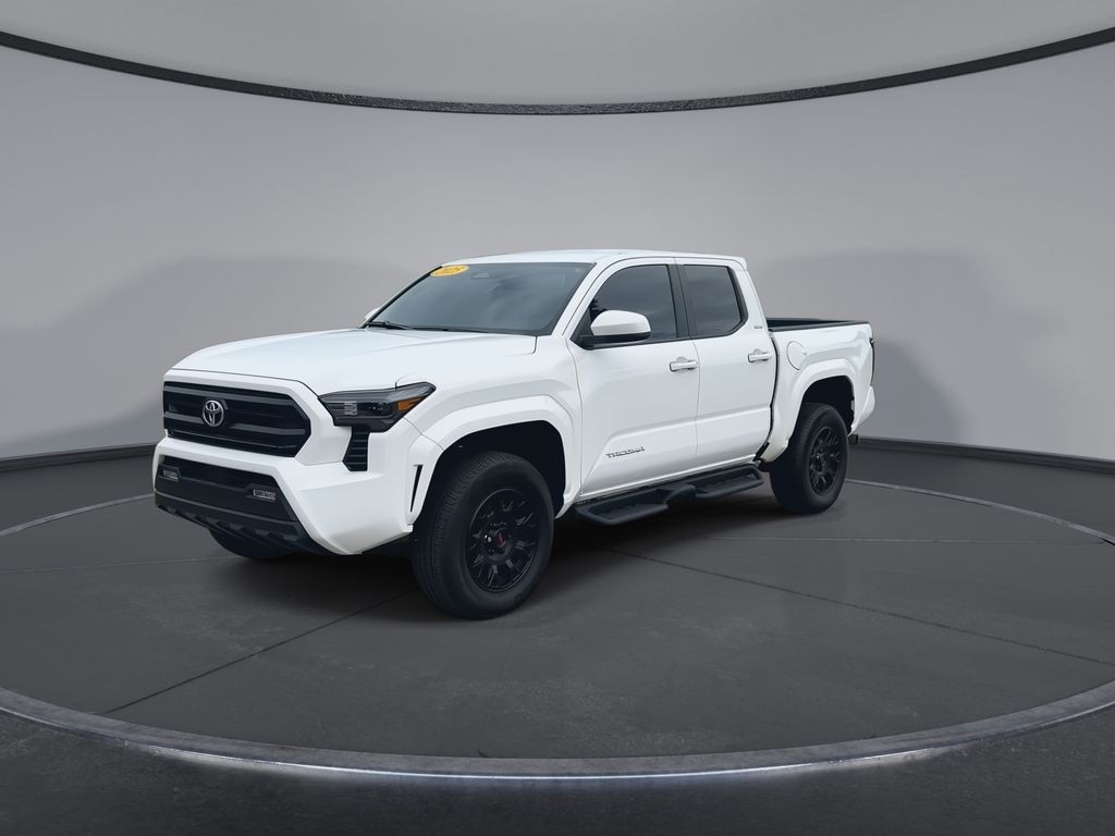 Used 2025 Toyota Tacoma SR5 Truck