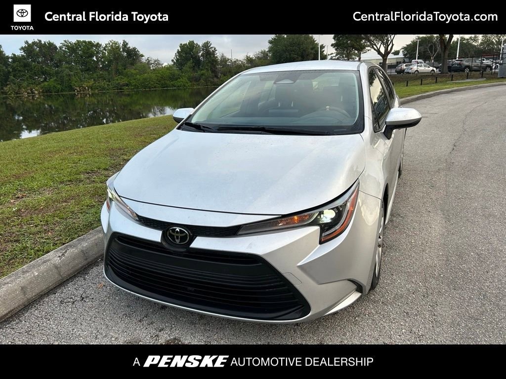 Used 2023 Toyota Corolla LE Sedan