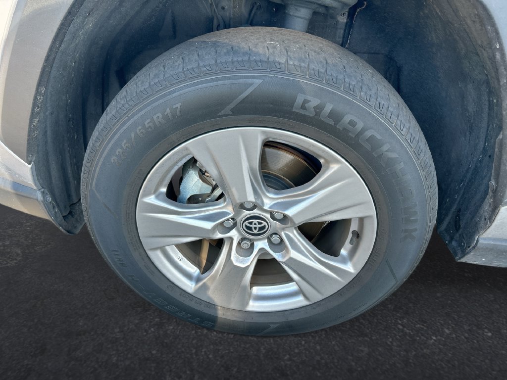 Used 2024 Toyota RAV4 Hybrid XLE SUV