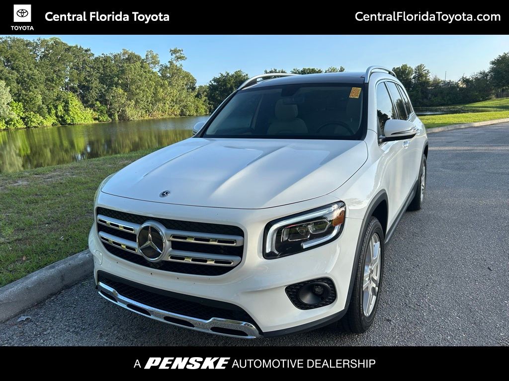 2023 Mercedes-Benz GLB GLB 250's photo