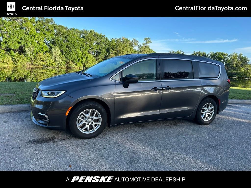 2022 Chrysler Pacifica Touring L