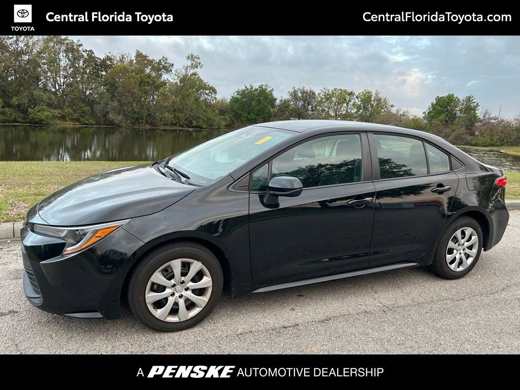 2023 Toyota Corolla LE