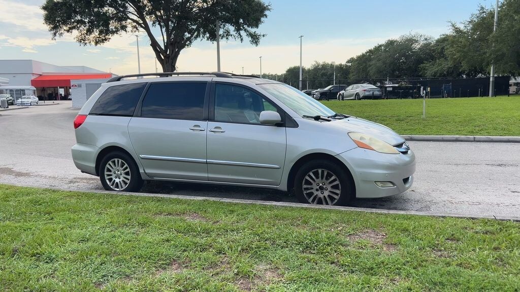 Used 2008 Toyota Sienna Limited Minivan/Van