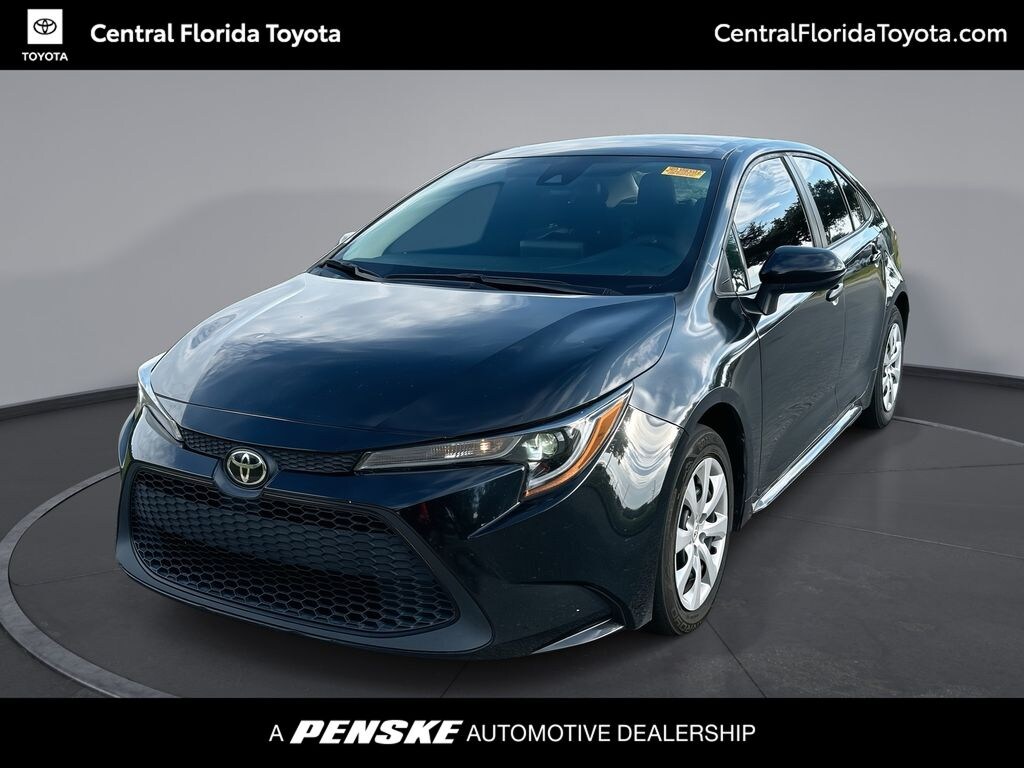 Used 2022 Toyota Corolla LE Sedan