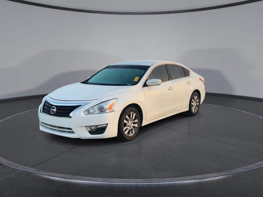 Used 2014 Nissan