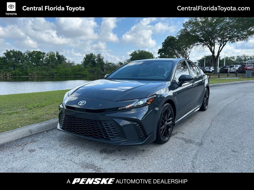 2025 Toyota Camry Sedan 