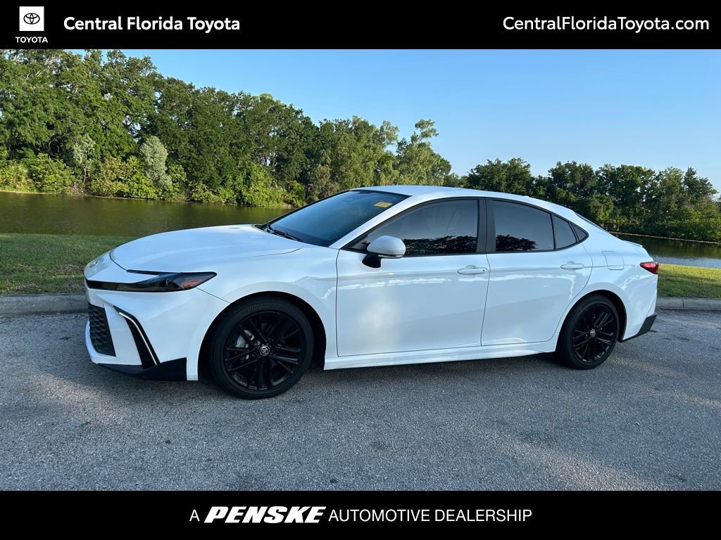 2025 Toyota Camry Sedan 