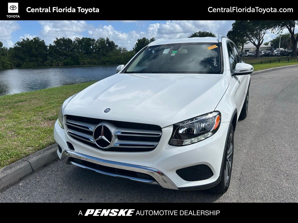 2016 Mercedes-Benz GLC GLC300's photo