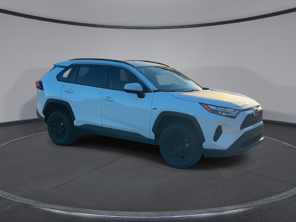 Used 2022 Toyota RAV4 XLE SUV