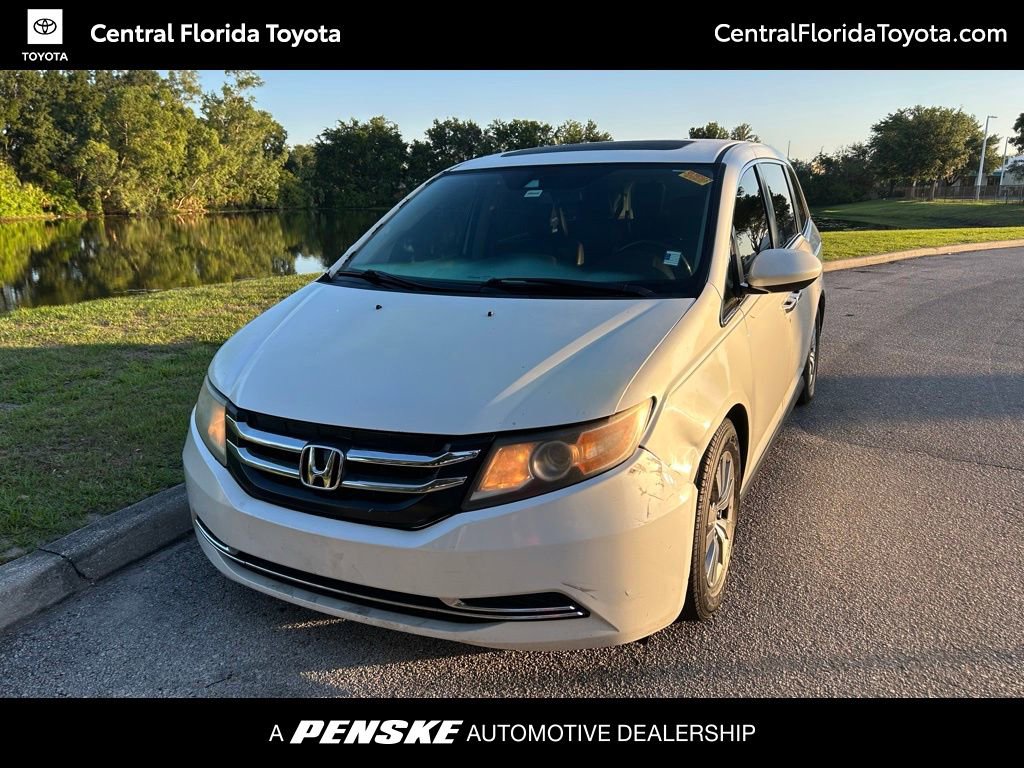 2015 Honda Odyssey EX-L's photo