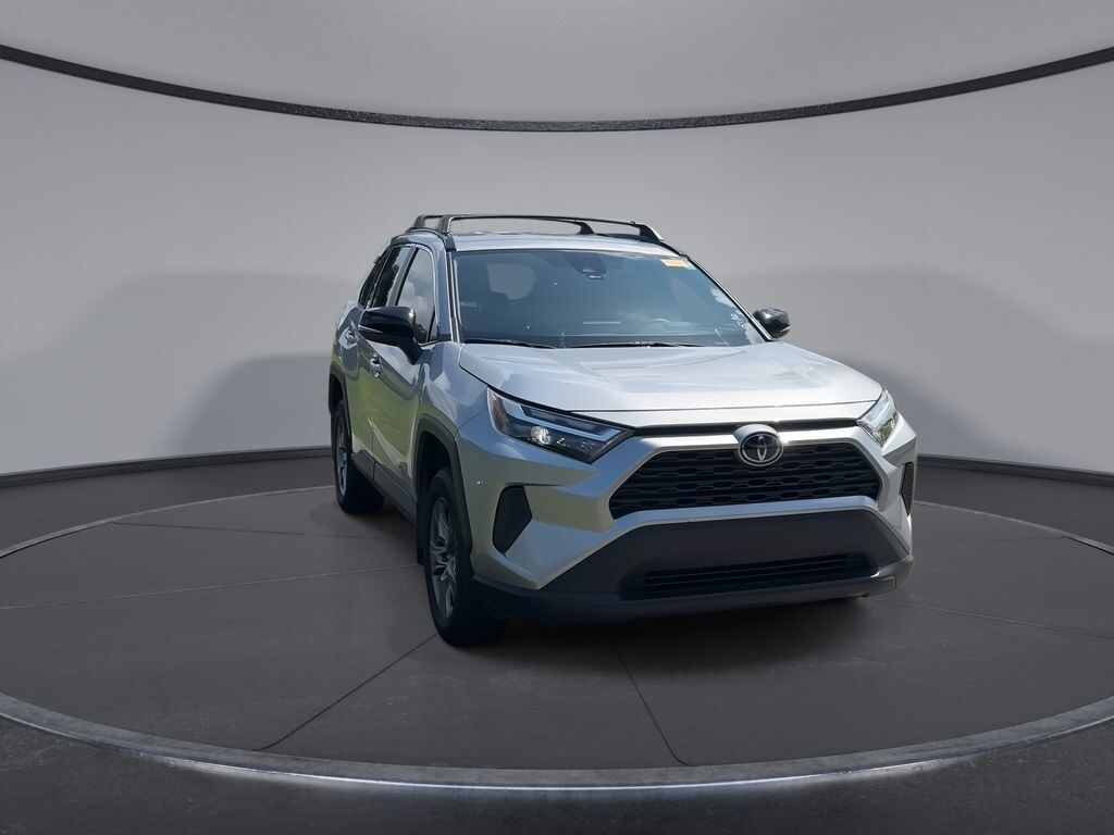 Used 2025 Toyota RAV4 XLE SUV