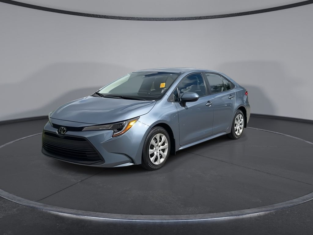 Used 2025 Toyota Corolla LE Sedan