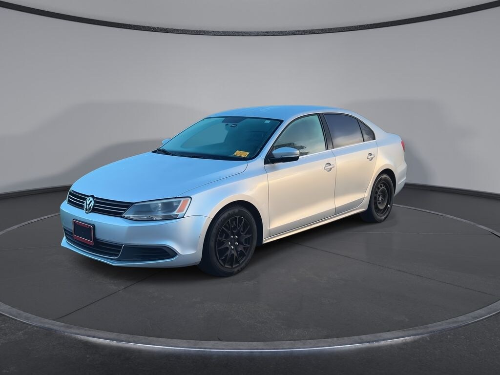 Used 2013 Volkswagen Jetta 2.5L SE Sedan