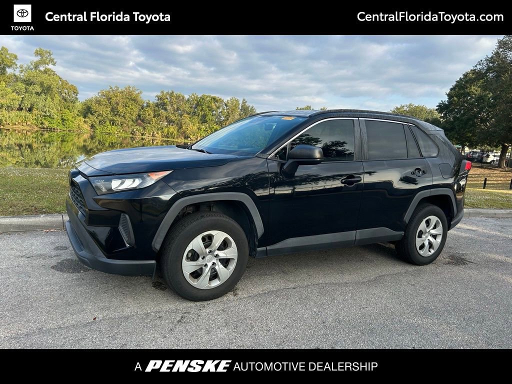 2019 Toyota RAV4 LE