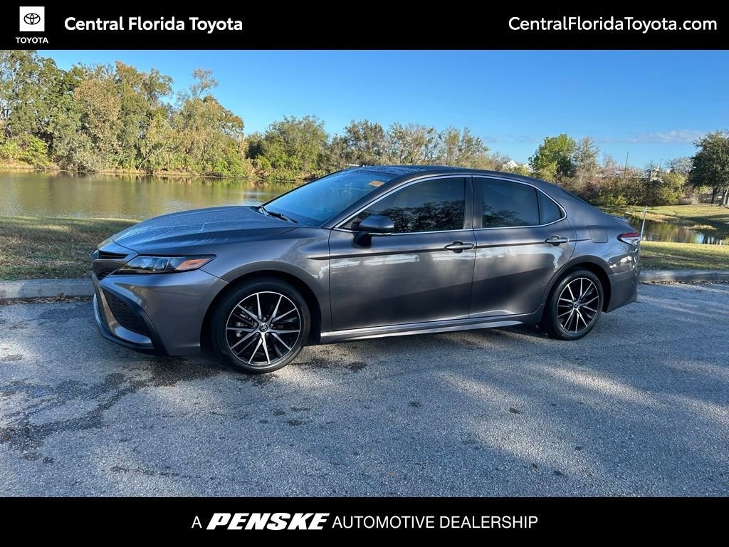 Used 2024 Toyota Camry SE Sedan