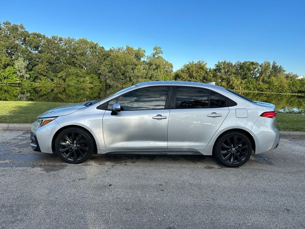 2024 Toyota Corolla SE photo 2