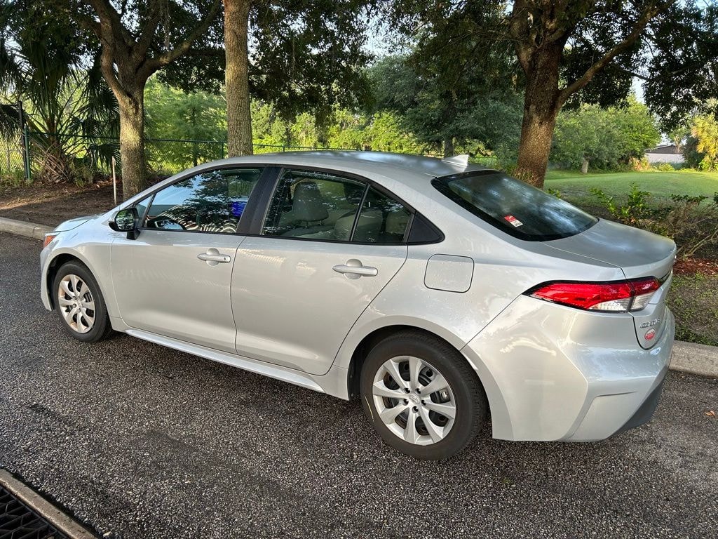 Certified 2025 Toyota Corolla LE Sedan