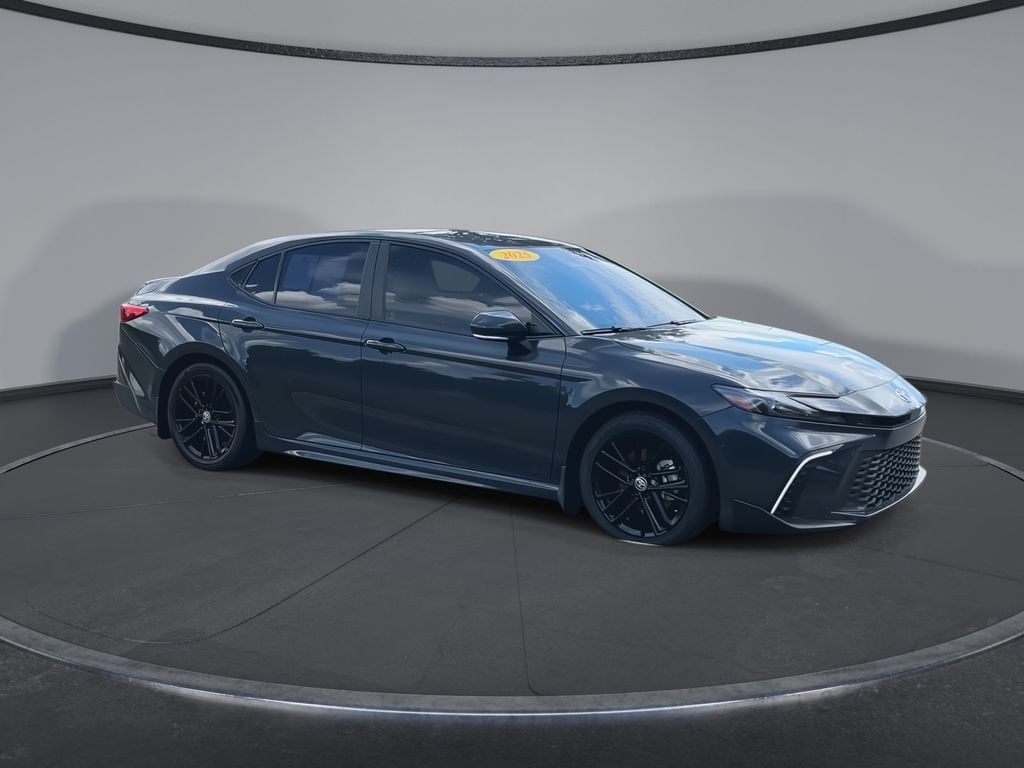 Used 2025 Toyota Camry SE Sedan