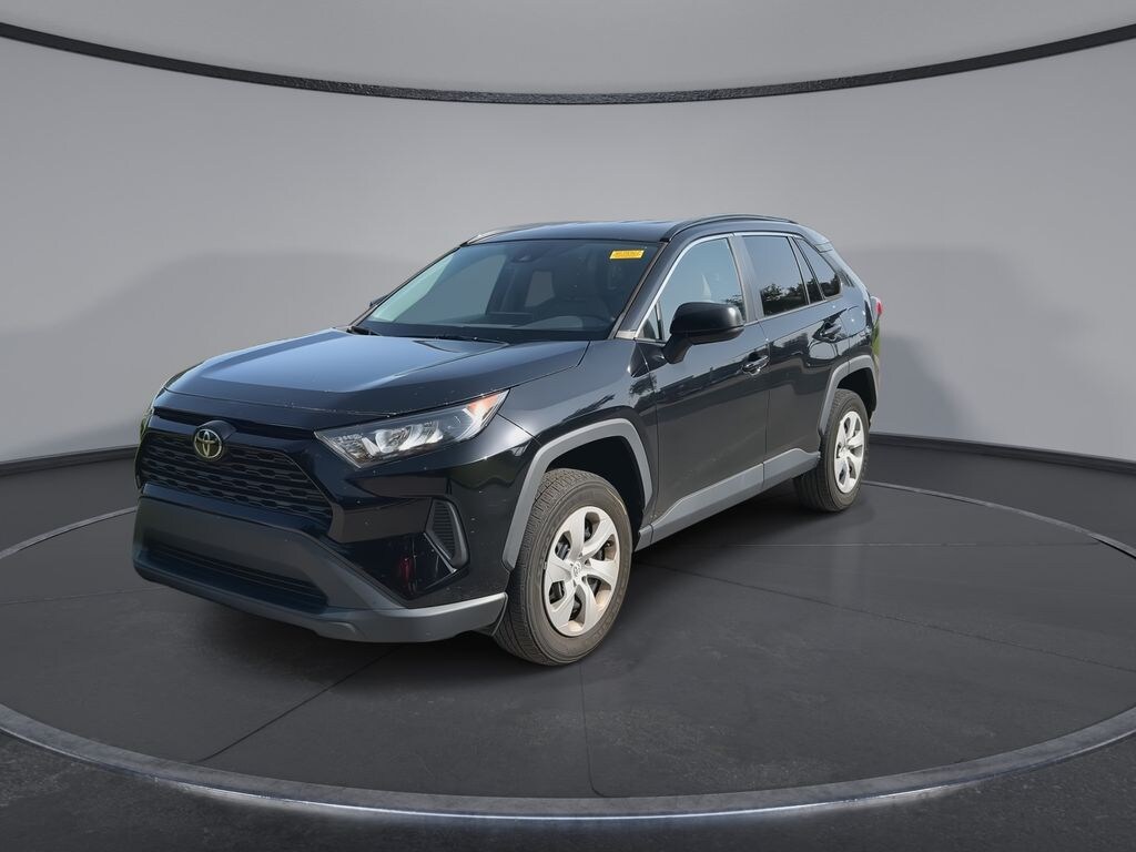 Used 2021 Toyota RAV4 LE SUV
