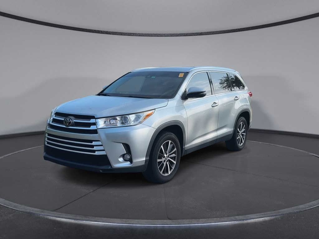Used 2019 Toyota Highlander XLE SUV
