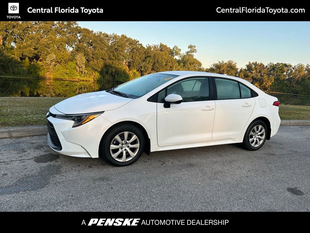 2026 Toyota Corolla LE