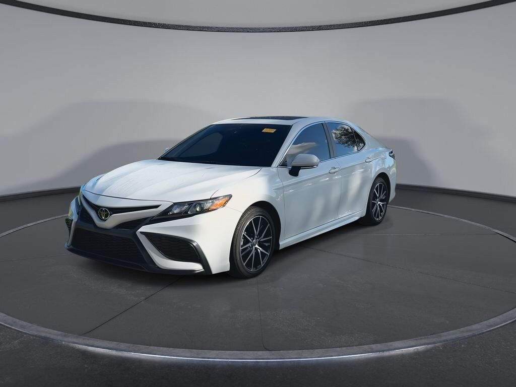Used 2024 Toyota Camry SE Sedan