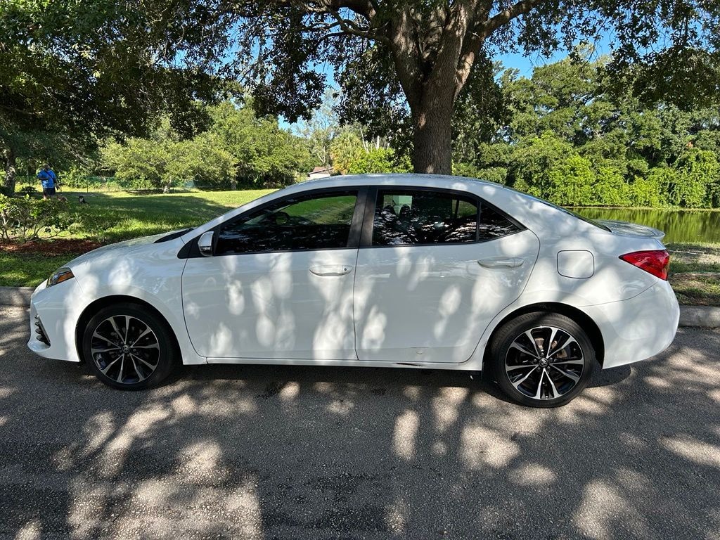 Used 2018 Toyota Corolla SE Sedan